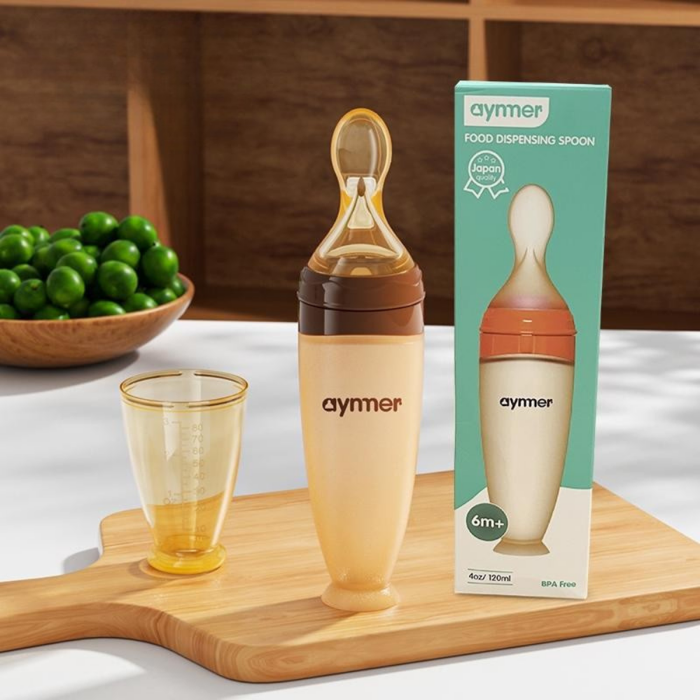 silicone baby feeding spoon bottleMade with food-grade silicone, making it safe and BPA-free.